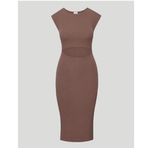 Aritzia - Wilfred Free Cut-out knit midi dress